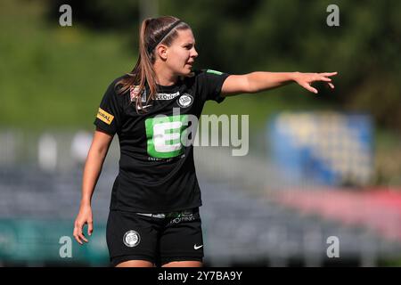 Wien, Österreich. September 2024. Wien, Österreich, 29. September 2024: Laura Riesenbeck (25 Sturm Graz) zeigt während des Admiral Frauen Bundesliga Matches Wien gegen Sturm Graz Tom Seiss/SPP (Tom Seiss/SPP) Credit: SPP Sport Press Photo. /Alamy Live News Stockfoto