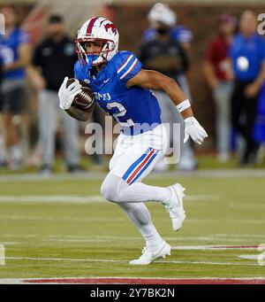 Der SMU Mustangs Wide Receiver JAKE BAILEY (12) spielt am 28. September 2024 im Gerald J. Ford Stadium in Dallas, Texas, während des Spiels zwischen den Florida State Seminoles und den SMU Mustangs. (Foto: Jerome Hicks/SIPA USA) Credit: SIPA USA/Alamy Live News Stockfoto