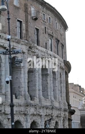 Blick auf die Architektur der Antike, des Mittelalters und der Renaissance rund um das Herz von Rom, ft. Forum Romanum, Kapitolinische Museen, Teatro di Marcello und vieles mehr Stockfoto