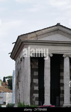 Blick auf die Architektur der Antike, des Mittelalters und der Renaissance rund um das Herz von Rom, ft. Forum Romanum, Kapitolinische Museen, Teatro di Marcello und vieles mehr Stockfoto