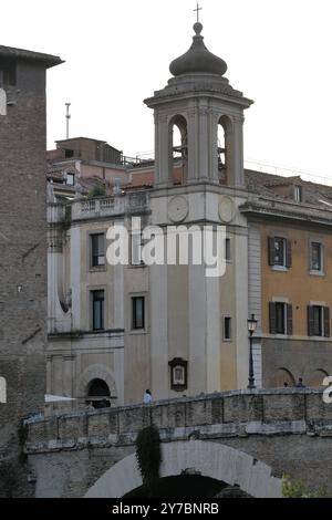 Blick auf die Architektur der Antike, des Mittelalters und der Renaissance rund um das Herz von Rom, ft. Forum Romanum, Kapitolinische Museen, Teatro di Marcello und vieles mehr Stockfoto
