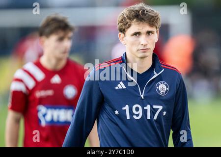 Kopenhagen, Dänemark. September 2024. Silkeborg's Mads freundlich nach dem Super-League-Spiel zwischen Lyngby Boldklub und Silkeborg IF im Lyngby Stadium am Sonntag, den 29. September 2024. (Foto: Thomas Traasdahl/Ritzau Scanpix) Credit: Ritzau/Alamy Live News Stockfoto