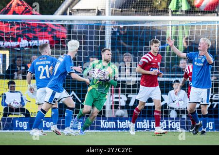 Kopenhagen, Dänemark. September 2024. Silkeborgs Torhüter Nicolai Larsen während des Super-League-Spiels zwischen Lyngby Boldklub und Silkeborg IF im Lyngby Stadium am Sonntag, den 29. September 2024. (Foto: Thomas Traasdahl/Ritzau Scanpix) Credit: Ritzau/Alamy Live News Stockfoto