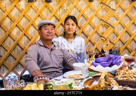 Kirgisistan, Kirchyn-Tal, Familienparty Stockfoto