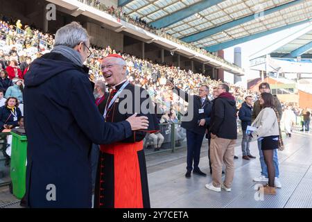 Brüssel, Belgien September 2024. Nicolas Landemard/Le Pictorium - päpstliche Messe in Brüssel - 29/09/2024 - Belgien/Brüssel - vor dem Abschluss seiner Reise nach Belgien hielt Papst Franziskus heute eine Messe im Heysel-Stadion, an der mehr als 35.000 Gläubige und die belgische Königsfamilie teilnahmen. Quelle: LE PICTORIUM/Alamy Live News Stockfoto