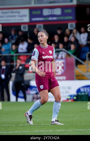 London, Großbritannien. September 2024. London, England, 29. September 2024: Amber Tysiak (5 West Ham) während des Womens Super League-Spiels zwischen West Ham und Liverpool im Chigwell Construction Stadium in London. (Pedro Porru/SPP) Credit: SPP Sport Press Photo. /Alamy Live News Stockfoto