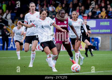 London, Großbritannien. September 2024. London, England, 29. September 2024: Spiel der Damen in der Super League zwischen West Ham und Liverpool im Chigwell Construction Stadium in London, England. (Pedro Porru/SPP) Credit: SPP Sport Press Photo. /Alamy Live News Stockfoto