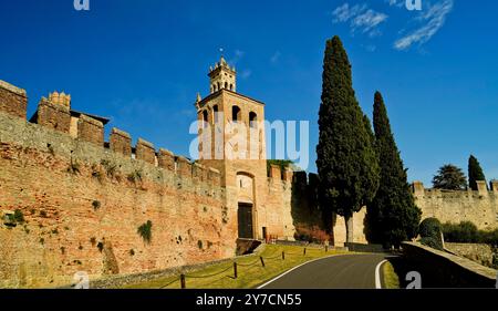 Schloss San Salvatore, Collalto, Treviso. Veneto, Italien Stockfoto