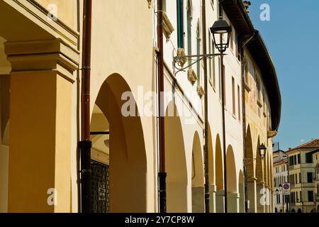 Das historische Zentrum von Conegliano Veneto in der Provinz Treviso. Veneto, Italien Stockfoto