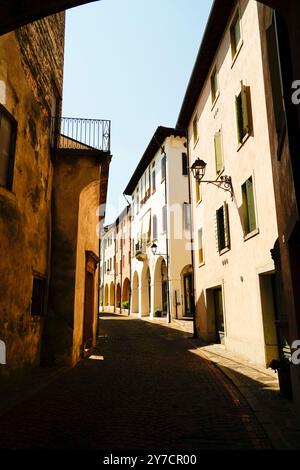 Das historische Zentrum von Conegliano Veneto in der Provinz Treviso. Veneto, Italien Stockfoto