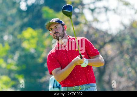 Montreal, Quebec, USA. September 2024. Patrick Cantlay schlägt das 2. Loch in der Finalrunde des Presidents Cup 2024 im Royal Montreal Golf Club ab. (Kreditbild: © Debby Wong/ZUMA Press Wire) NUR REDAKTIONELLE VERWENDUNG! Nicht für kommerzielle ZWECKE! Quelle: ZUMA Press, Inc./Alamy Live News Stockfoto
