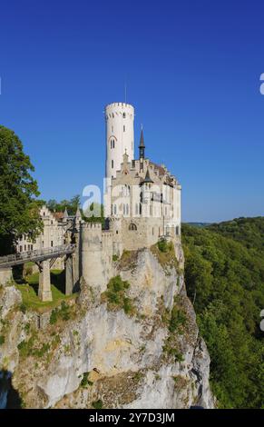 Schloss Lichtenstein, Märchenschloss Württemberg, historisches Gebäude, Wahrzeichen der Schwäbischen Alb, Honau, Lichtenstein, Reutlingen, Ba Stockfoto