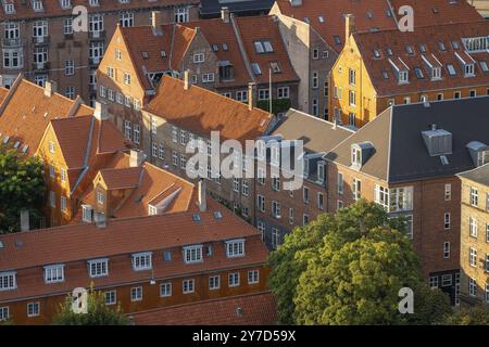 Blick von der vor Frelsers Kirke auf historische Wohngebäude, Christianshavn Viertel, Kopenhagen, Dänemark, Europa Stockfoto