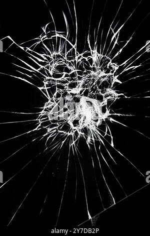 Die Wirkung von geknackten defekten Smartphone-Bildschirm. Risse im Glas durch Brechen Stockfoto