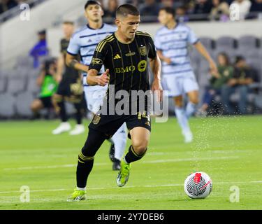 BMO Stadium, Kalifornien, USA. September 2024. LAFC gewinnt den Lamar Hunt Open Cup 2024. Abgebildet ist der LAFC-Verteidiger SERGI PALENCIA #14, der die Verteidigung während der ersten Hälfte des Spiels im BMO Stadium in Los Angeles, KALIFORNIEN, am 25. September 2024 anführte. (Kreditbild: © Serena S.Y. Hsu/ZUMA Press Wire) NUR REDAKTIONELLE VERWENDUNG! Nicht für kommerzielle ZWECKE! Stockfoto