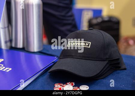 Birmingham, Großbritannien. SEPTEMBER 2024. Am ersten Tag der konservativen Parteikonferenz vom ICC-Konferenzzentrum in Birmingham ist dies die erste Konferenz seit 14 Jahren, auf der die Konservativen in Opposition sind. Credit Milo Chandler/Alamy Live News Stockfoto