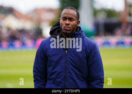 Bristol, Großbritannien, 29. September 2024. Englands Jofra Archer während des 5. Metro Bank One Day International Matches zwischen England und Australien. Quelle: Robbie Stephenson/Gloucestershire Cricket/Alamy Live News Stockfoto