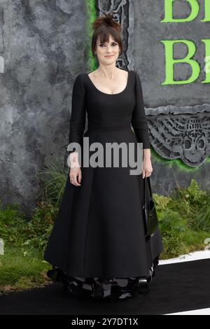 Celebs nehmen an der Beetlejuice Beetlejuice Filmpremiere Teil mit: Winona Ryder Where: London, Vereinigtes Königreich Wann: 29 Aug 2024 Credit: Phil Lewis/WENN Stockfoto