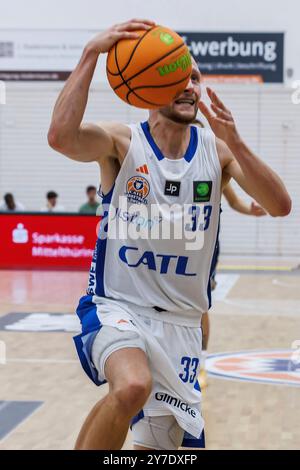 Erfurt, Deutschland. September 2024. Jan Heber (Basketball Löwen Erfurt, 33), 29.09.2024, Erfurt (Deutschland), Basketball, Prob Süd, CATL Basketball Löwen Erfurt - Porsche BBA Ludwigsburg Credit: dpa/Alamy Live News Stockfoto