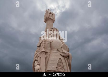 San Diego, Kalifornien, USA - 17. September 2024: Historische Juan Rodriguez Cabrillo Statue am Cabrillo National Monument. Stockfoto
