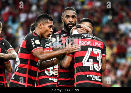 Rio, Brasilien - 29. september 2024: Gerson Spieler im Spiel zwischen Flamengo x Athletico-PR bei der brasilianischen Meisterschaft, 27. Runde im Maracana Stadium Stockfoto