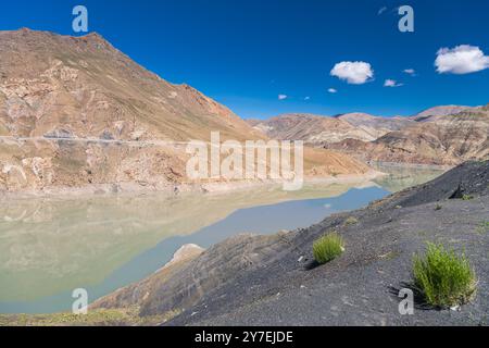 Die Simila Pass oben Manla Behälter Gyantse County in der Autonomen Region Tibet, ist mit 4.200 m über dem Meeresspiegel gelegen. Stockfoto