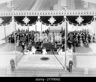 Die Krönung von König Georg V. und Königin Maria in Indien. Indische Prinzen huldigen Delhi - Dezember 1911. Stockfoto