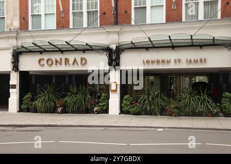 Conrad London St. James Hotel, 22-28 Broadway, London, England, SW1H 0BH, UK Stockfoto