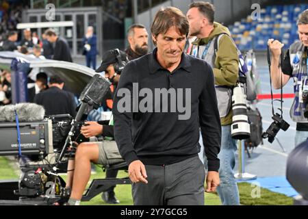 Neapel, Italien. 30. September 2024. Italien, 29. märz 2024: Antonio Conte während des italienischen Meisterschaftsspiels der Serie A 2024-2025 zwischen Napoli und Monza im Stadion Maradona, Italien (Felice de Martino/SPP) Credit: SPP Sport Press Photo. /Alamy Live News Stockfoto