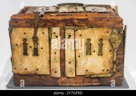 Kiste aus dem 9. Jahrhundert, Kloster Sant Pere de Roda, Alt Empordà, Kunstmuseum Girona, Girona, Katalonien, Spanien. Stockfoto