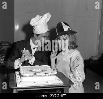 MARIE LAWRIE LULU GEBURTSTAGSPARTY IN LONDON / ; 3. NOVEMBER 1964 Stockfoto