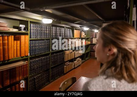 Prag, Tschechische Republik. September 2024. Das tschechische Außenministerium organisierte am 26. September 2024 eine Medienreise in den Archiv- und Forschungsraum des Außenministeriums zum 86. Jahrestag der Unterzeichnung des Münchner Abkommens im Cerninsky-Palast in Prag. Tour mit historischer Vorlesung und Informationen über die aktuelle Parallele zum Russischen Krieg in der Ukraine. Quelle: Ondrej Deml/CTK Photo/Alamy Live News Stockfoto