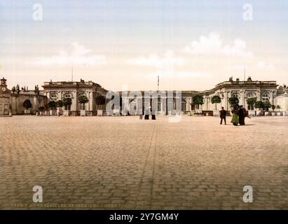 Grand Trianon oder Great Trianon ist ein Lustschloss im Park des Schlosses von Versailles bei Paris in Frankreich, ca. 1890, historische, digital restaurierte Reproduktion eines Originals aus dem 19. Jahrhundert, Rekorddatum nicht angegeben /, Grand Trianon oder große Trianon ist ein Lustschloss im Park des Schlosses von Versailles bei Paris in Frankreich, historisch, digital restaurierte Reproduktion von einer Vorlage aus dem 19. Jahrhundert, Datum nicht angegeben Stockfoto