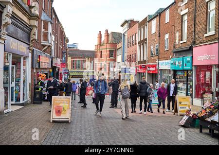 Shopper in der Orchard Street im Stadtzentrum von Preston Stockfoto