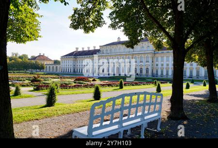 Das Schloss Schleißheim und ein großer Barockpark der königlichen Familie Wittelsbach im Dorf Oberschleißheim, einem Vorort von München, Bayern, Germa Stockfoto