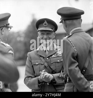 D-DAY MONTGOMERY VISCOUNT IM RASC-MUSEUM IN ALDERSHOT AM 6. JUNI 1964 Stockfoto