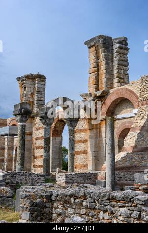 Die Ruinen der byzantinischen Basilika B, 5. jh. n. Chr., in der antiken Stadt Philippi bei Kavala in Ostmakedonien, Nordgriechenland. Stockfoto