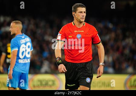 Neapel, Italie. September 2024. Gianluca Manganiello (Schiedsrichter) während des Fußballspiels der Serie A zwischen SSC Napoli und AC Monza am 29. September 2024 im Diego Armando Maradona Stadion in Neapel, Italien - Foto Morgese-Rossini/DPPI Credit: DPPI Media/Alamy Live News Stockfoto