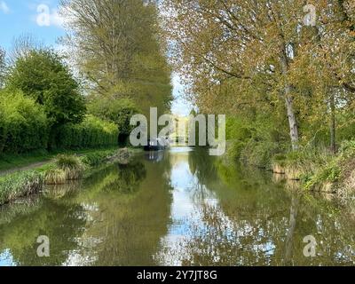 Der Kennet- und Avon-Kanal bei Hungerford. Stockfoto