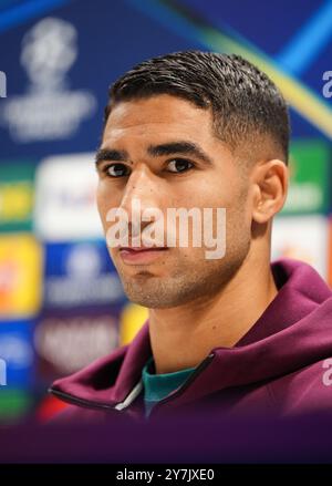 Paris Saint Germain's Achraf Hakimi während einer Pressekonferenz im Emirates Stadium in London. Bilddatum: Montag, 30. September 2024. Stockfoto