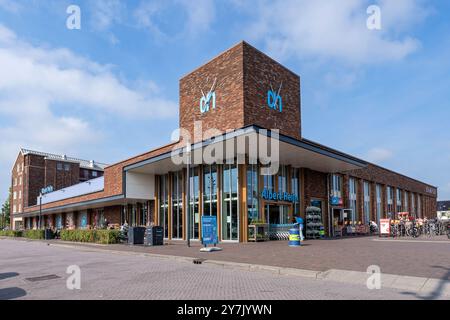 Albert Heijn Supermarkt in Kampen, Niederlande Stockfoto