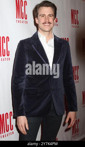 **DATEIFOTO** Gavin Creel ist gestorben. NEW YORK, New YORK – 4. APRIL: Gavin Creel präsentiert am 4. April 2016 MISCAST 2016 in NewYork. Foto: Rainmaker Photo/MediaPunch Stockfoto