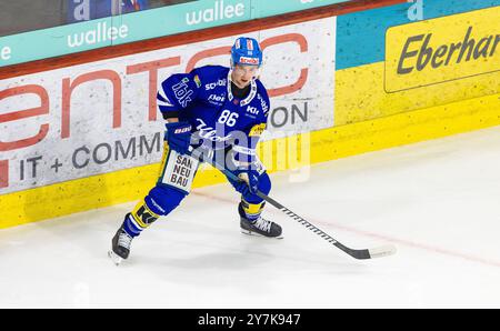 Kloten, Schweiz, 20. September 2024: #86 Tyler Morley, Stürmer EHC Kloten. (Foto: Andreas Haas/dieBildmanufaktur) Stockfoto