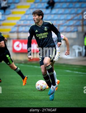 Leon, Spanien. Mai 2024. 1 RFEF. Kulturelles Leonesa vs Real Madrid Castilla. Stadion Reino de Leon. Rafa Obrador Stockfoto