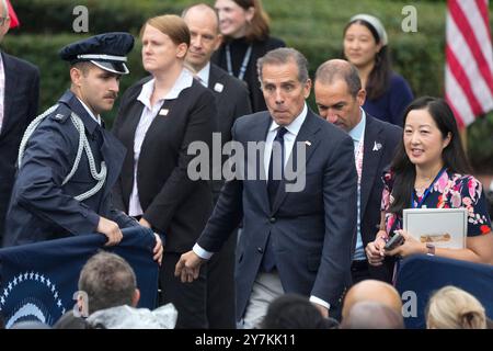 Washington, Vereinigte Staaten. 30. September 2024. Hunter Biden nimmt am 2024 30. September 2024 an einer Veranstaltung zur Feier der Olympischen und Paralympischen Teams der USA im Weißen Haus in Washington, DC Teil. Quelle: Chris Kleponis/CNP/dpa/Alamy Live News Stockfoto