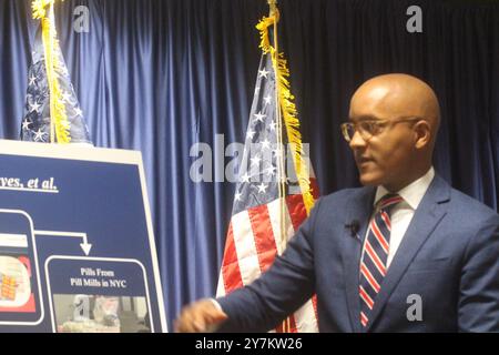 New York, USA. 30. September 2024. US-Staatsanwalt Damian Williams spricht über die weltweite Anklage gegen Fentanyl-Handel. Quelle: Matthew Russell Lee/Alamy Live News Stockfoto