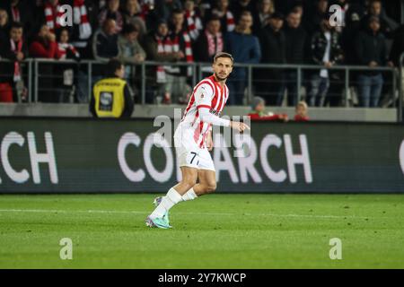 Krakau, Polen. 30. September 2024. Fußball 2024 2025 PKO BP Ekstraklasa Cracovia vs Stal Mielec op: PATRYK JANASIK Credit: Konrad Swierad/Alamy Live News Stockfoto