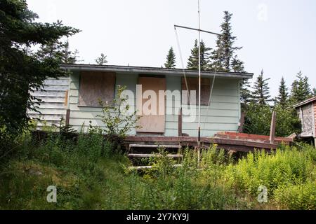 Verlassene baufällige Hütte in Pouch Cove, Neufundland & Labrador, Kanada Stockfoto