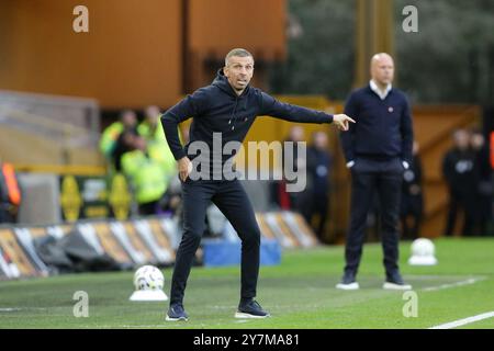 Wolverhampton, Großbritannien. September 2024. Gary O’Neil, Manager der Wolverhampton Wanderers, während des Premier League-Spiels zwischen den Wolverhampton Wanderers und Liverpool am Samstag, den 28. September 2024, in Molineux, Wolverhampton. (Foto: Gustavo Pantano | MI News) Credit: MI News & Sport /Alamy Live News Stockfoto