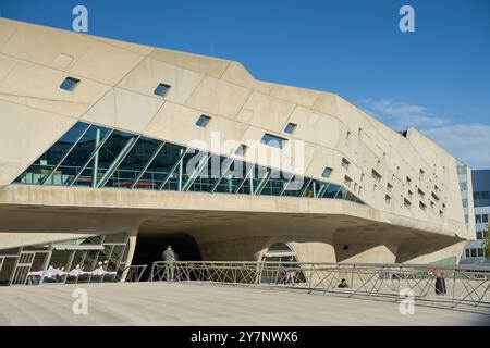 Wissenschaftsmuseum Phaeno, Wolfsburg, Niedersachsen, Deutschland *** Phaeno Wissenschaftsmuseum, Wolfsburg, Niedersachsen, Deutschland Stockfoto